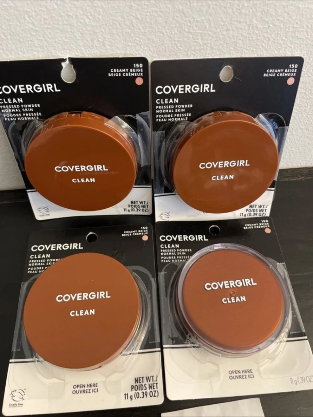 COVERGIRL Clean Pressed Powder 150 CREAMY BEIGE Original Talc x4